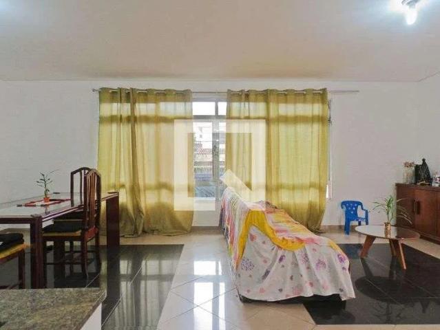 Casa / Sobrado para Locação em São Paulo/SP Parque São Domingos 5 Quartos
