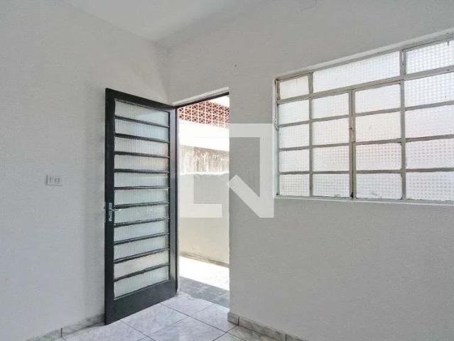 Casa / Sobrado para Locação em São Paulo/SP Parque São Domingos 1 Quartos