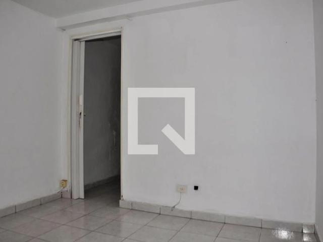 Casa / Sobrado para Locação em São Paulo/SP Parque São Domingos 1 Quartos