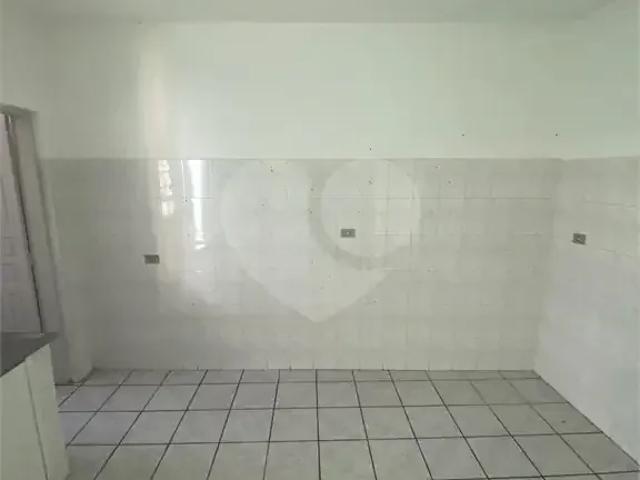 Casa / Sobrado para Locação em São Paulo/SP Parque São Lucas 1 Quartos