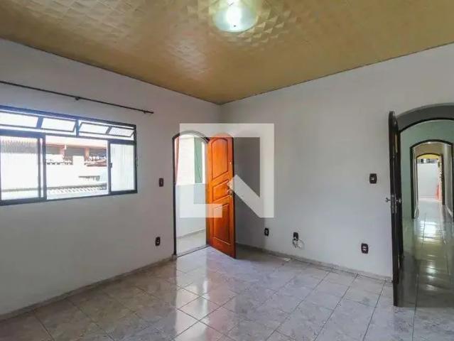 Casa / Sobrado para Locação em São Paulo/SP Parque São Lucas 2 Quartos
