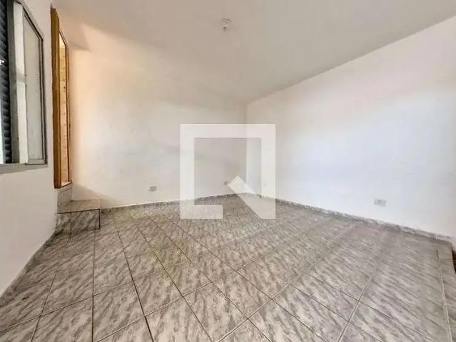 Casa / Sobrado para Locação em São Paulo/SP Parque São Luís 2 Quartos
