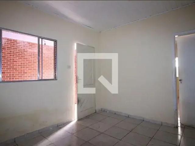 Casa / Sobrado para Locação em São Paulo/SP Parque São Rafael 3 Quartos