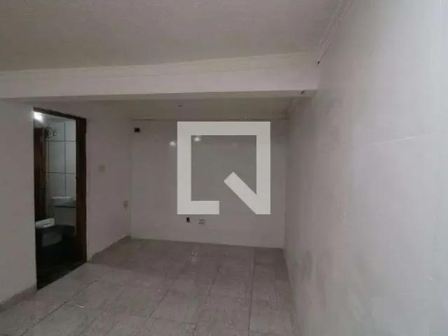 Casa / Sobrado para Locação em São Paulo/SP Parque São Rafael 2 Quartos