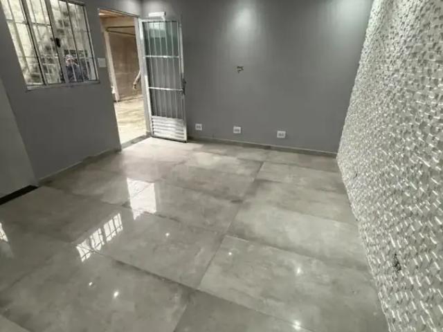 Casa / Sobrado para Locação em São Paulo/SP Parque Santa Rita 2 Quartos