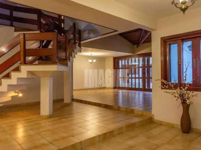 Casa / Sobrado para Locação em São Paulo/SP Penha 5 Quartos