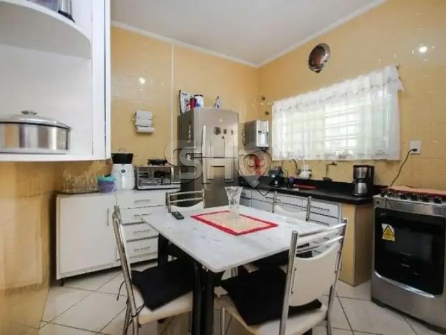 Casa / Sobrado para Locação em São Paulo/SP Perdizes 3 Quartos