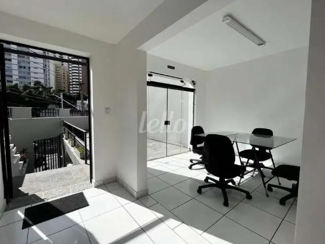 Casa / Sobrado para Locação em São Paulo/SP Perdizes 3 Quartos