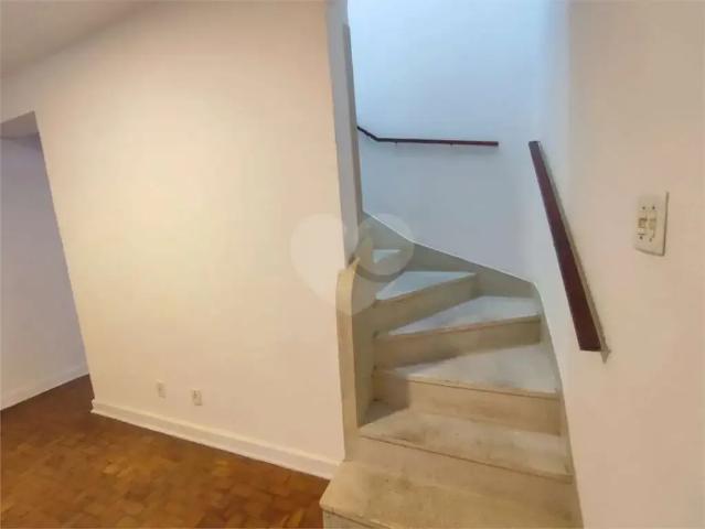 Casa / Sobrado para Locação em São Paulo/SP Perdizes 2 Quartos