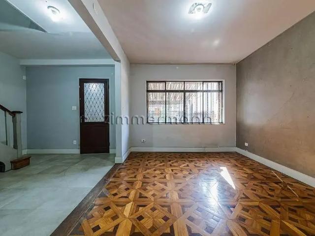 Casa / Sobrado para Locação em São Paulo/SP Perdizes 2 Quartos