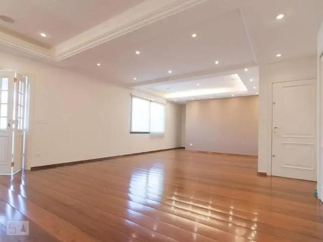 Casa / Sobrado para Locação em São Paulo/SP Perdizes 4 Quartos