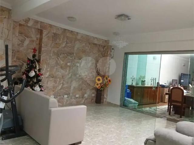 Casa / Sobrado para Locação em São Paulo/SP Pirituba 3 Quartos