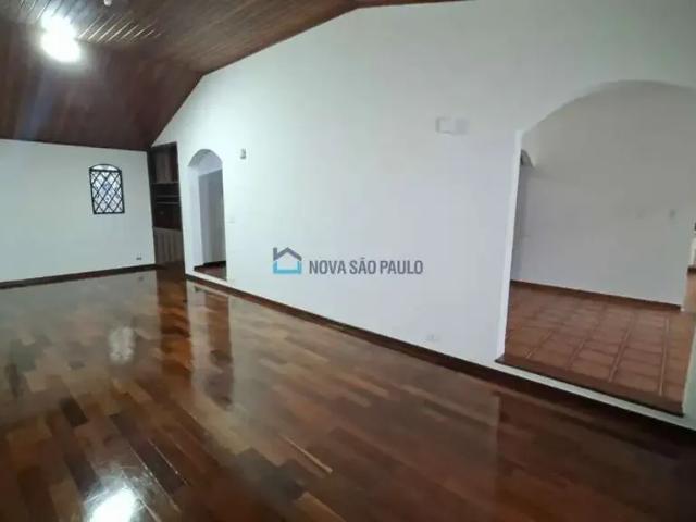 Casa / Sobrado para Locação em São Paulo/SP Planalto Paulista 3 Quartos