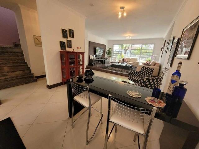 Casa / Sobrado para Locação em São Paulo/SP Planalto Paulista 3 Quartos