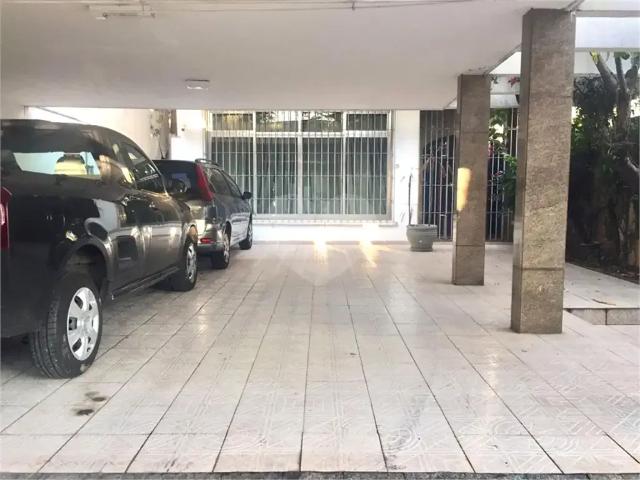 Casa / Sobrado para Locação em São Paulo/SP Planalto Paulista 4 Quartos