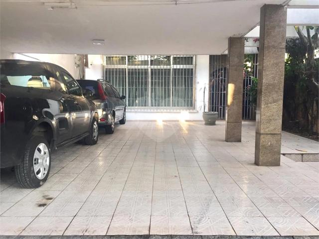 Casa / Sobrado para Locação em São Paulo/SP Planalto Paulista 4 Quartos
