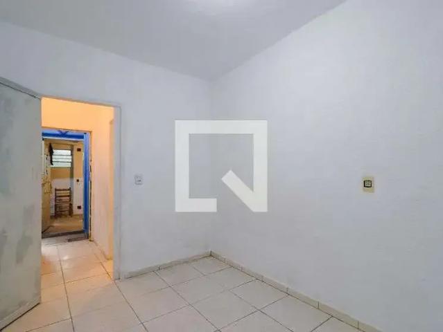 Casa / Sobrado para Locação em São Paulo/SP Raposo Tavares 2 Quartos