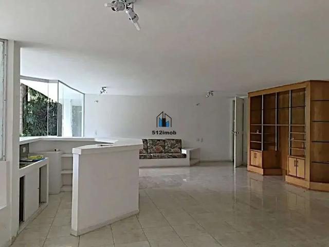 Casa / Sobrado para Locação em São Paulo/SP Retiro Morumbi 4 Quartos