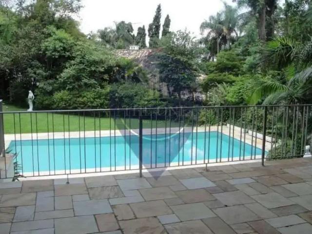 Casa / Sobrado para Locação em São Paulo/SP Retiro Morumbi 4 Quartos