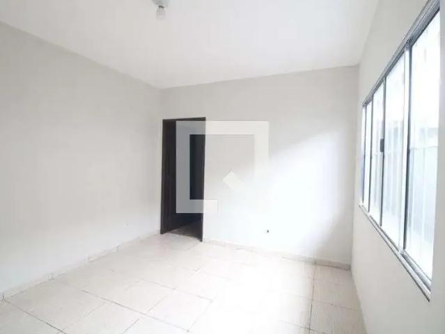 Casa / Sobrado para Locação em São Paulo/SP Rio Bonito 2 Quartos