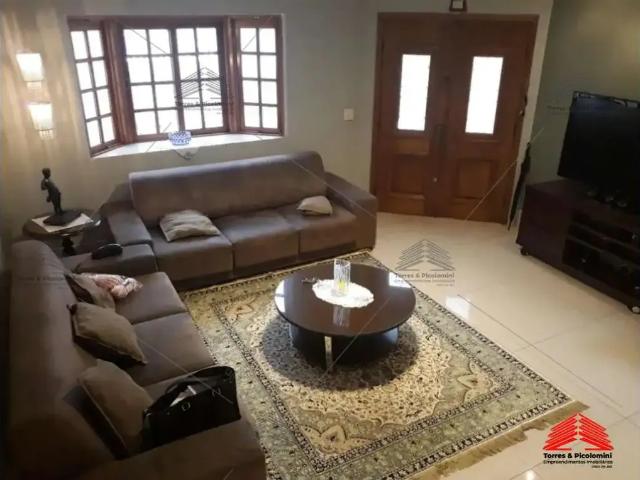Casa / Sobrado para Locação em São Paulo/SP Tatuapé 5 Quartos