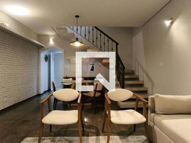 Casa / Sobrado para Locação em São Paulo/SP Tatuapé 3 Quartos