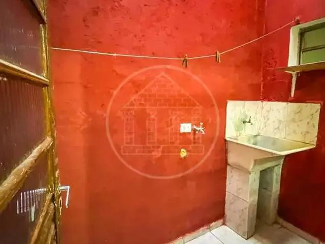 Casa / Sobrado para Locação em São Paulo/SP Terceira Divisão de Interlagos 2 Quartos