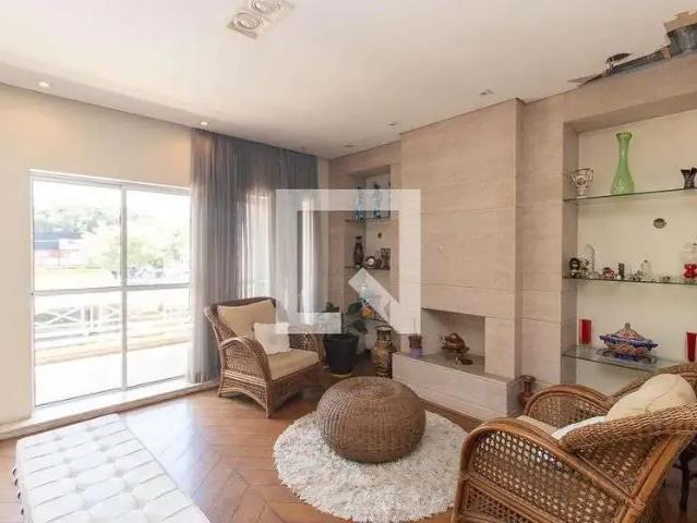 Casa / Sobrado para Locação em São Paulo/SP Tucuruvi 7 Quartos
