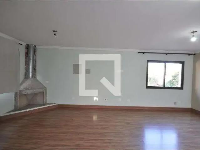 Casa / Sobrado para Locação em São Paulo/SP Tucuruvi 5 Quartos