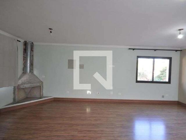 Casa / Sobrado para Locação em São Paulo/SP Tucuruvi 5 Quartos