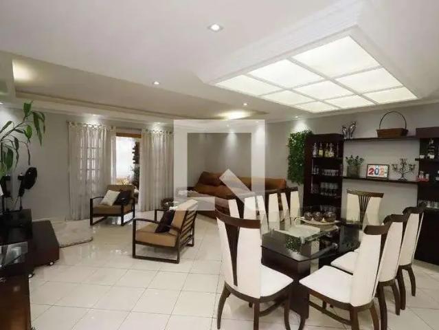 Casa / Sobrado para Locação em São Paulo/SP Tucuruvi 6 Quartos