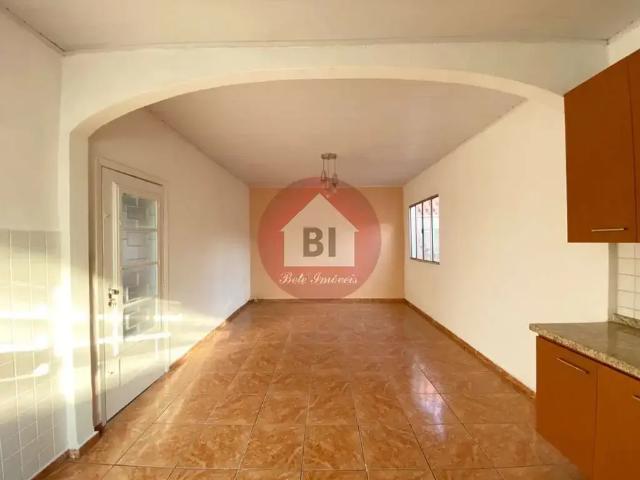 Casa / Sobrado para Locação em São Paulo/SP Vila Talarico 2 Quartos