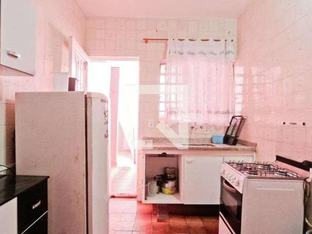 Casa / Sobrado para Locação em São Paulo/SP Vila Zat 1 Quartos