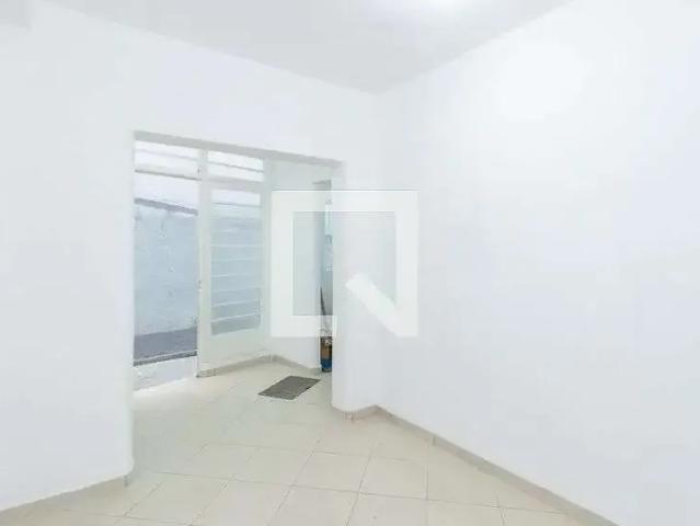 Casa / Sobrado para Locação em São Paulo/SP Vila Zulmira 2 Quartos