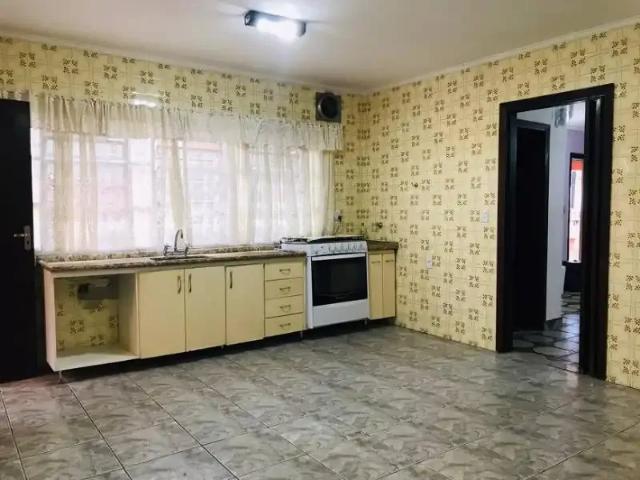 Casa / Sobrado para Locação em São Paulo/SP Vila Antonina 6 Quartos