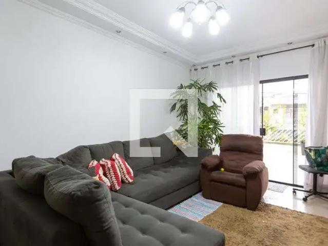 Casa / Sobrado para Locação em São Paulo/SP Vila Carmosina 3 Quartos