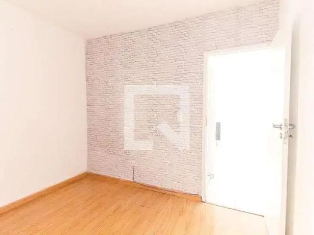 Casa / Sobrado para Locação em São Paulo/SP Vila Carmosina 1 Quartos