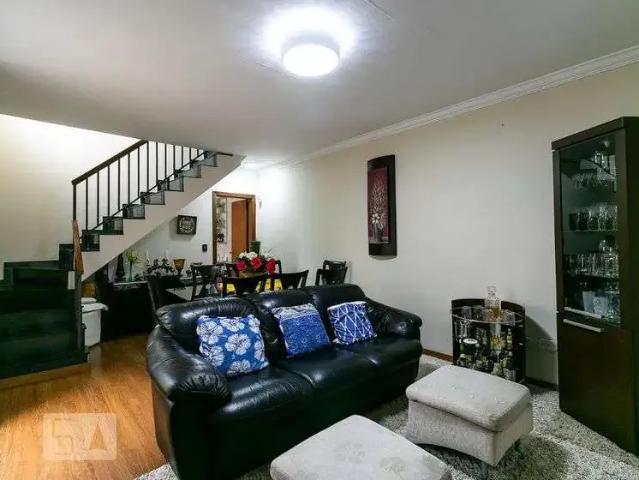 Casa / Sobrado para Locação em São Paulo/SP Vila Carrão 3 Quartos