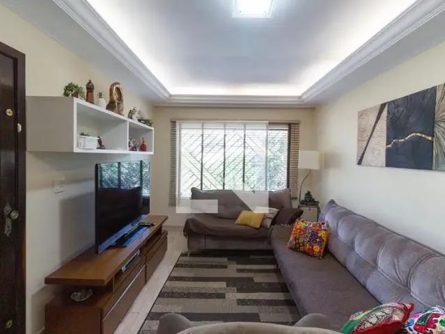 Casa / Sobrado para Locação em São Paulo/SP Vila Carrão 3 Quartos
