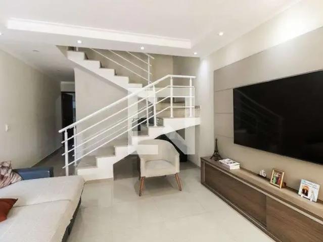 Casa / Sobrado para Locação em São Paulo/SP Vila Carrão 3 Quartos