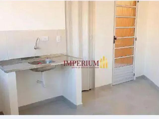 Casa / Sobrado para Locação em São Paulo/SP Vila Carrão 1 Quartos