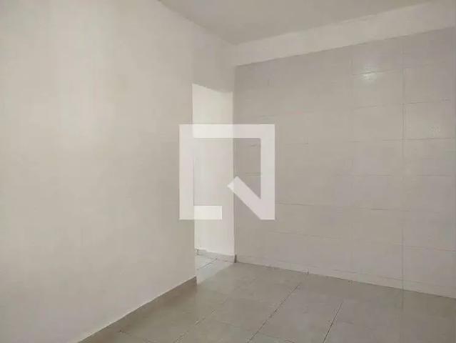 Casa / Sobrado para Locação em São Paulo/SP Vila Carrão 2 Quartos