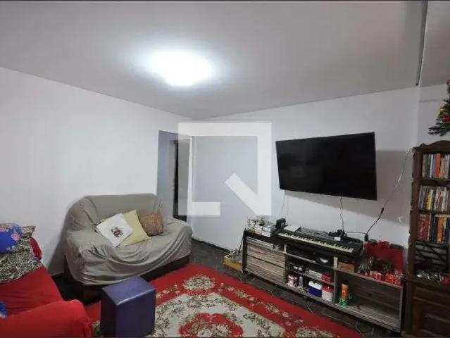 Casa / Sobrado para Locação em São Paulo/SP Vila Constança 2 Quartos