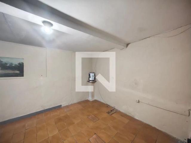 Casa / Sobrado para Locação em São Paulo/SP Vila Constança 2 Quartos