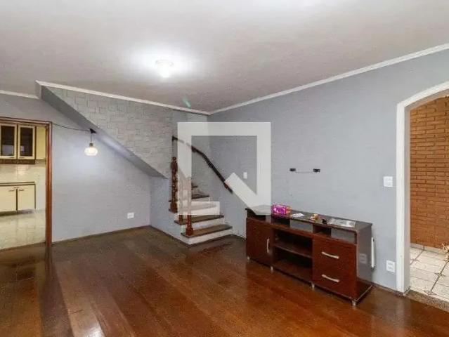 Casa / Sobrado para Locação em São Paulo/SP Vila Constança 4 Quartos