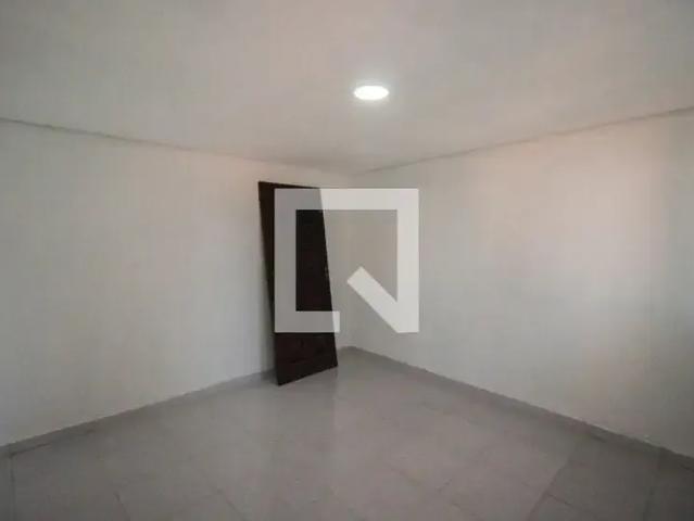 Casa / Sobrado para Locação em São Paulo/SP Vila Curuçá 1 Quartos