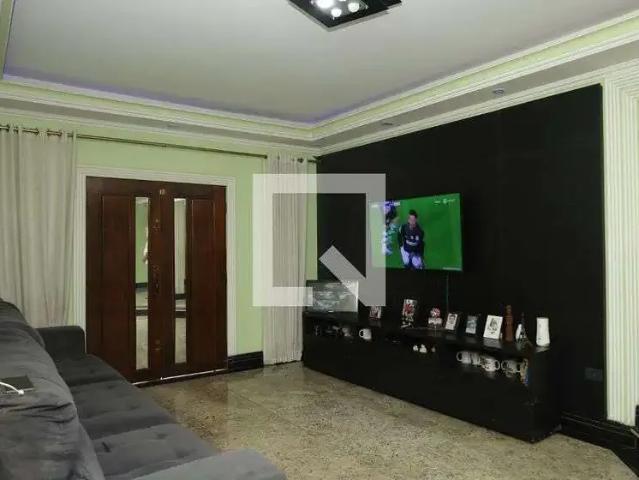 Casa / Sobrado para Locação em São Paulo/SP Vila Curuçá 4 Quartos