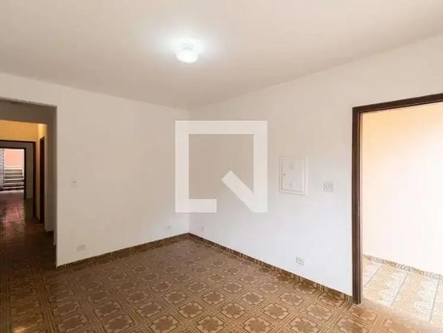 Casa / Sobrado para Locação em São Paulo/SP Vila Dalila 4 Quartos