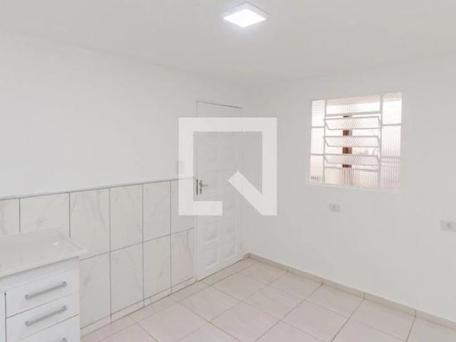 Casa / Sobrado para Locação em São Paulo/SP Vila Ede 1 Quartos