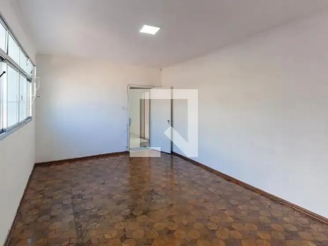 Casa / Sobrado para Locação em São Paulo/SP Vila Ema 3 Quartos